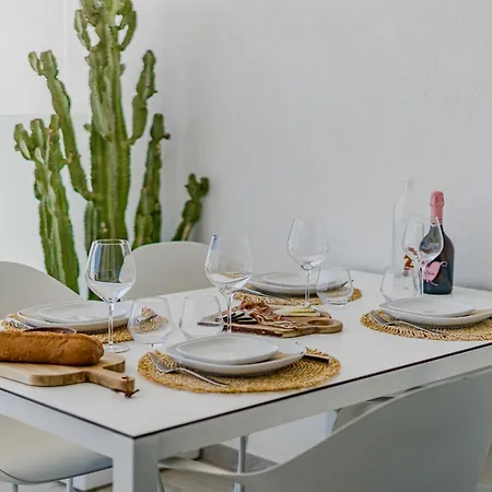 Casa Paraiso - Airco & Heated Pool Apartment *